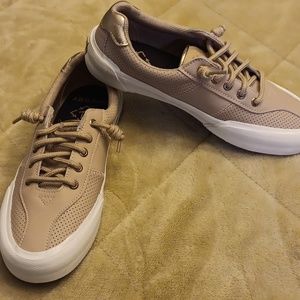 Sperry Sneakers